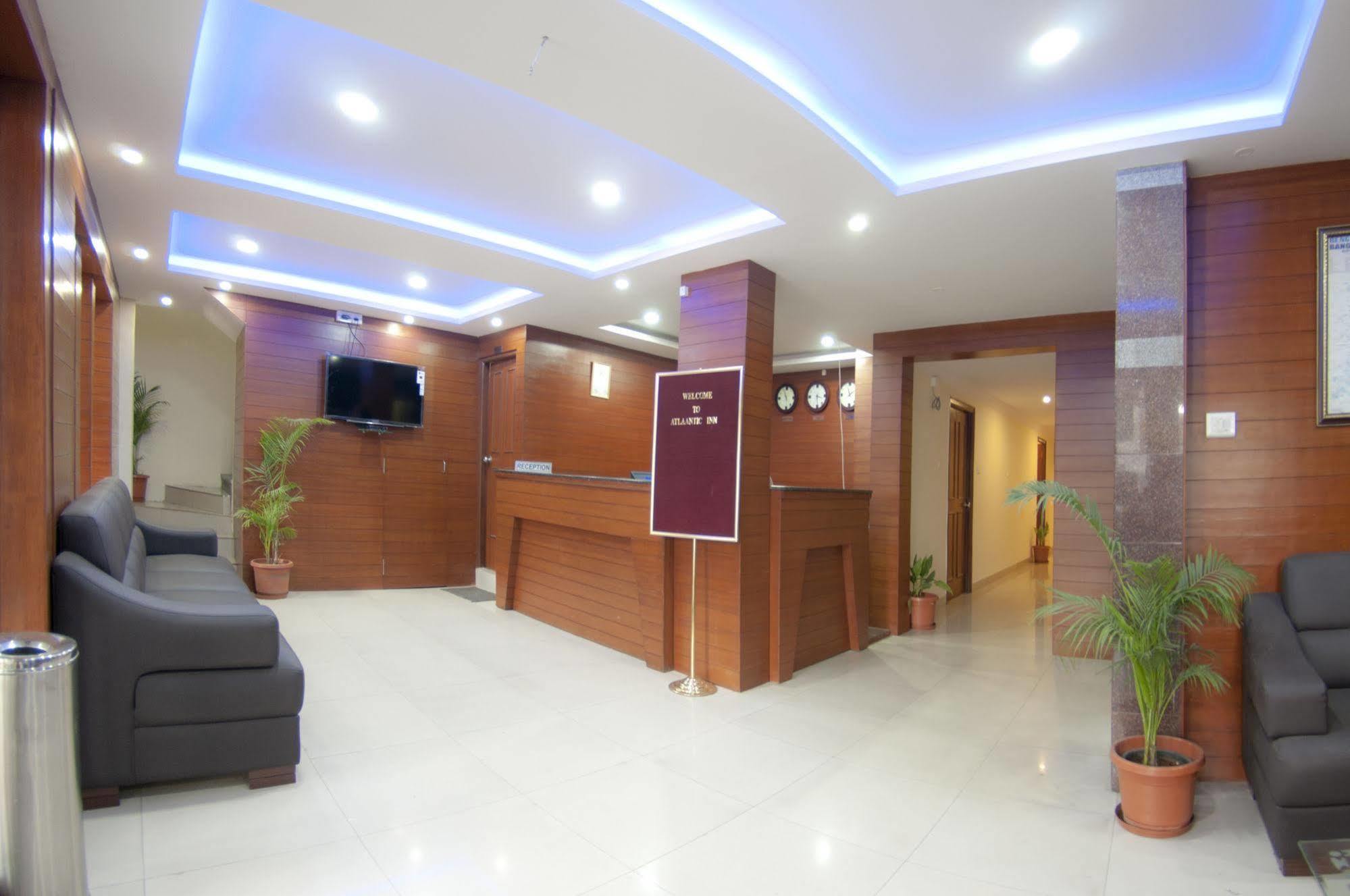 Atlaantic Inn Бангалор Экстерьер фото